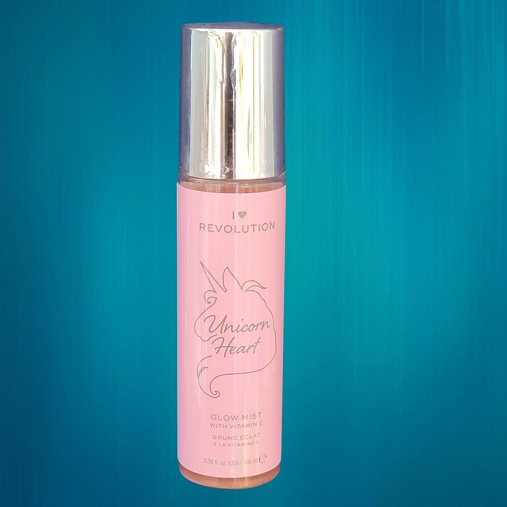 New Revolution Beauty Limited Edition Unicorn heart glow mist